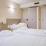 Hotel Papillon 3*