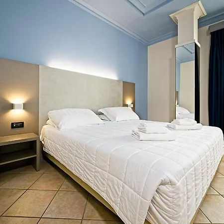 Papillon Hotel 3*